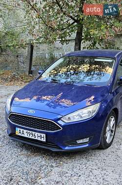 Хэтчбек Ford Focus 2016 в 