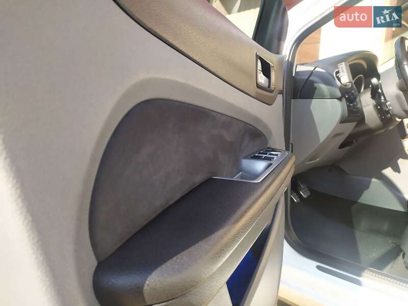 Універсал Ford Focus 2009 в Теребовлі