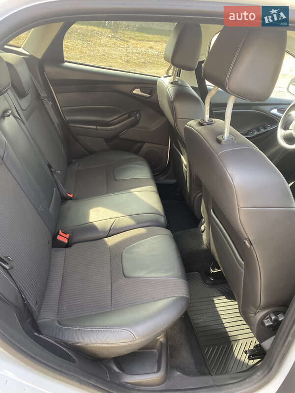 Хетчбек Ford Focus 2013 в Тернополі