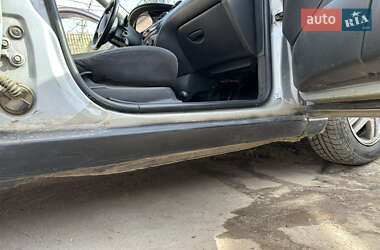Седан Ford Focus 2001 в 