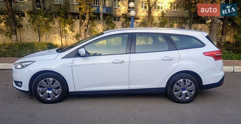Седан Ford Focus 2017 в Запоріжжі фото 7 Седан Ford Focus 2017 в Запоріжжі