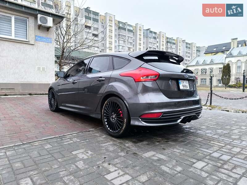 Хэтчбек Ford Focus 2017 в Черкассах