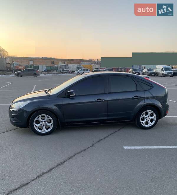 Хэтчбек Ford Focus 2010 в Глубочице фото 16 Хэтчбек Ford Focus 2010 в Глубочице