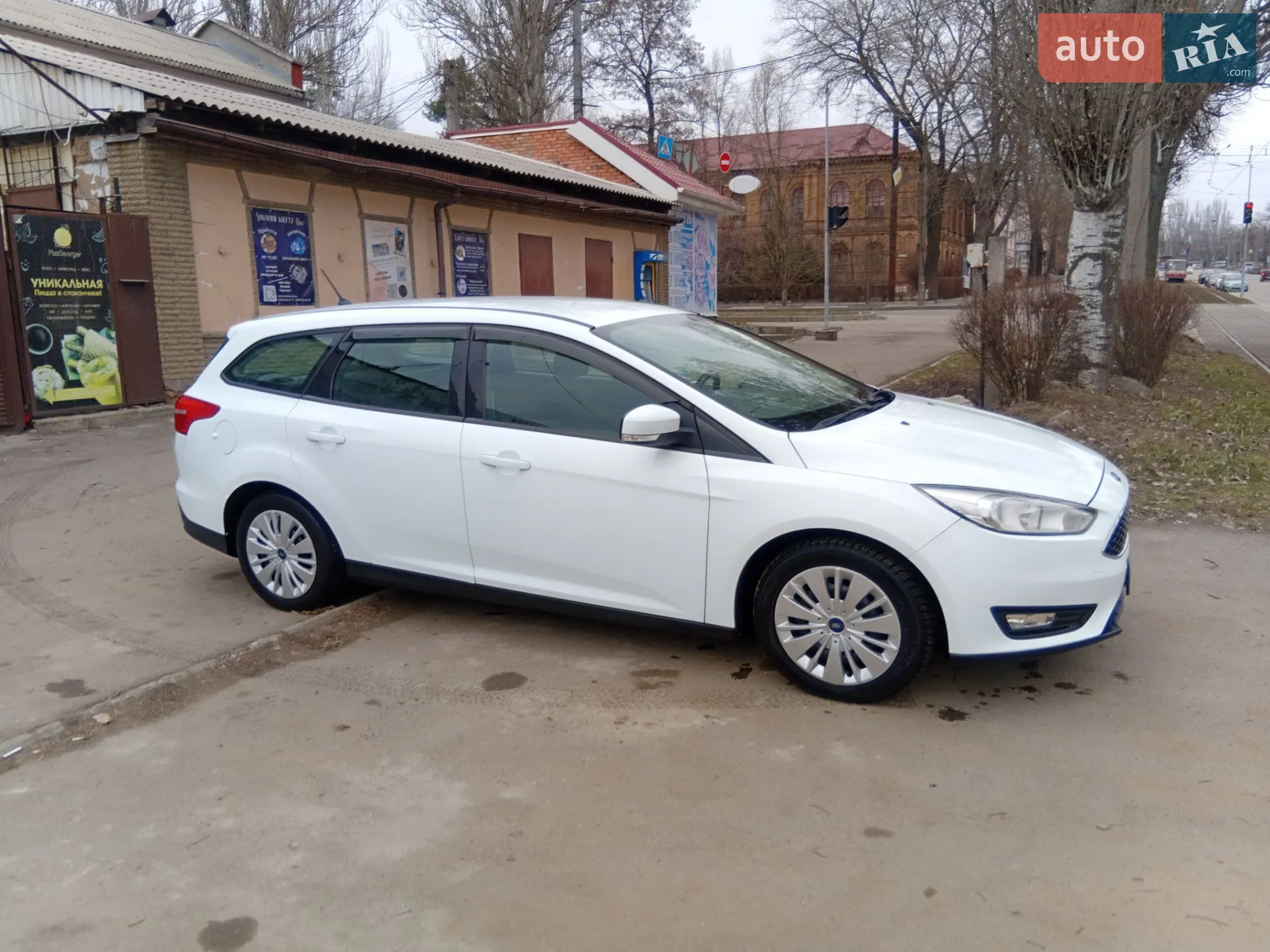 2017 Ford Focus - мініатюра 2