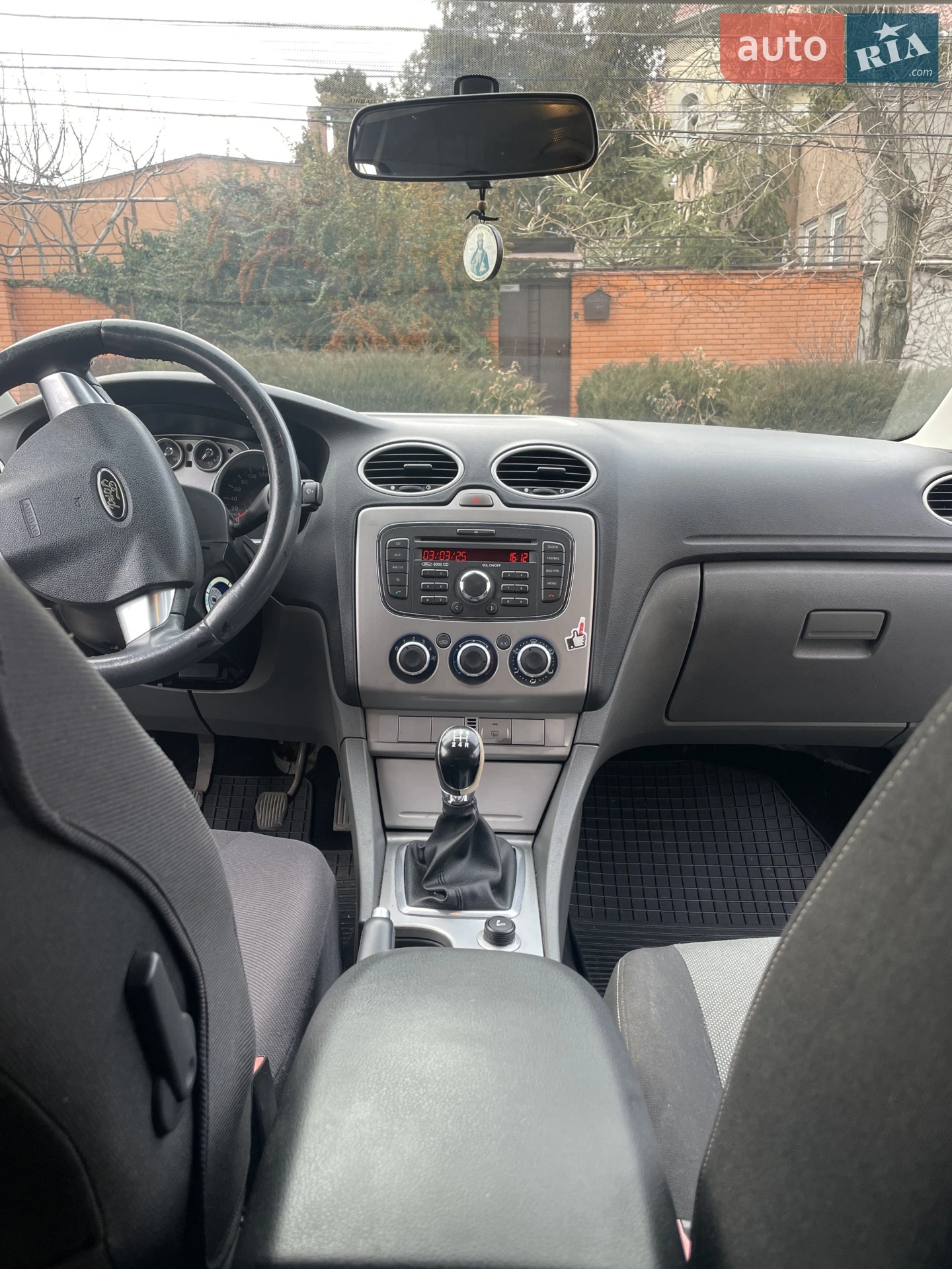 2010 Ford Focus - мініатюра 8