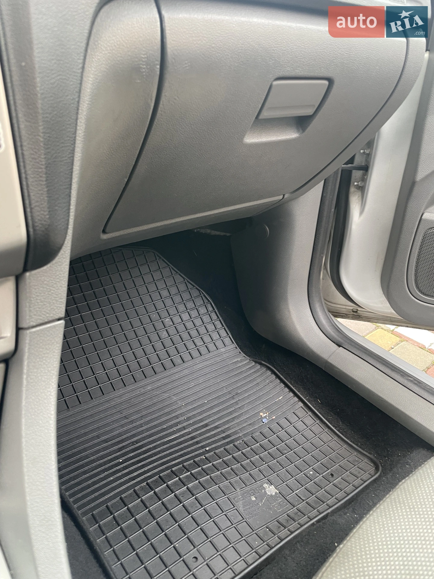 2010 Ford Focus - мініатюра 7