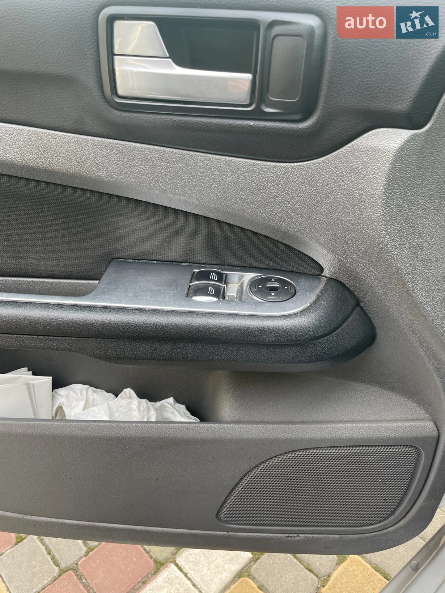 2010 Ford Focus - мініатюра 9