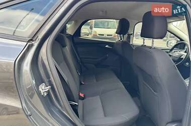 Седан Ford Focus 2017 в 