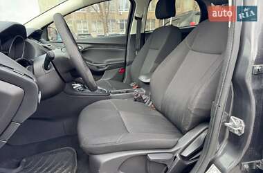 Седан Ford Focus 2017 в 