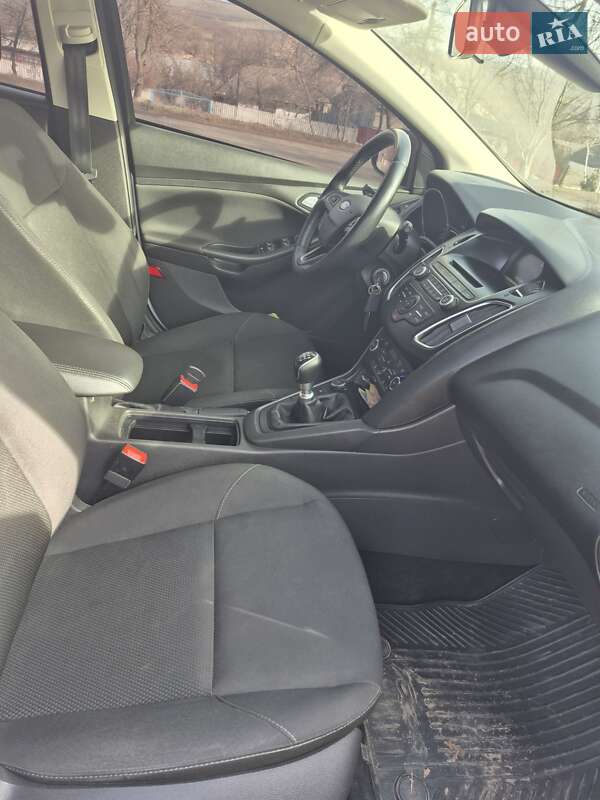 Хэтчбек Ford Focus 2017 в Чечельнике фото 6 Хэтчбек Ford Focus 2017 в Чечельнике