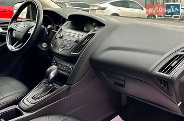 Седан Ford Focus 2018 в 