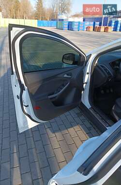 Универсал Ford Focus 2014 в 