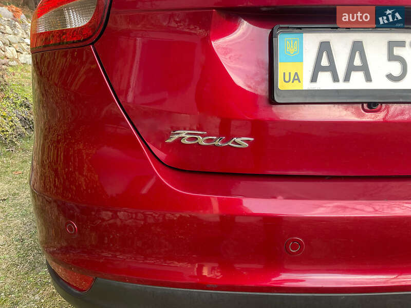 Хэтчбек Ford Focus 2016 в Киеве фото 8 Хэтчбек Ford Focus 2016 в Киеве