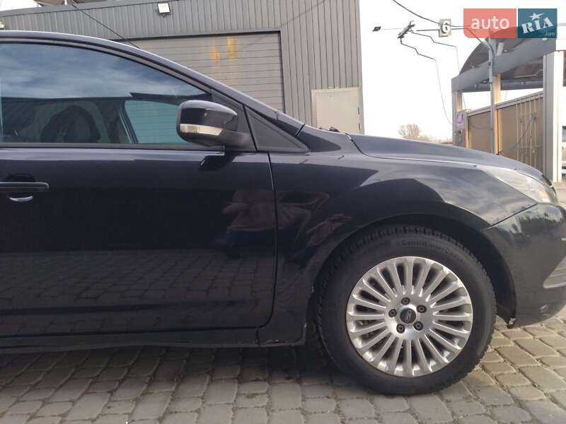 Хэтчбек Ford Focus 2009 в Львове