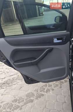 Хэтчбек Ford Focus 2009 в Львове