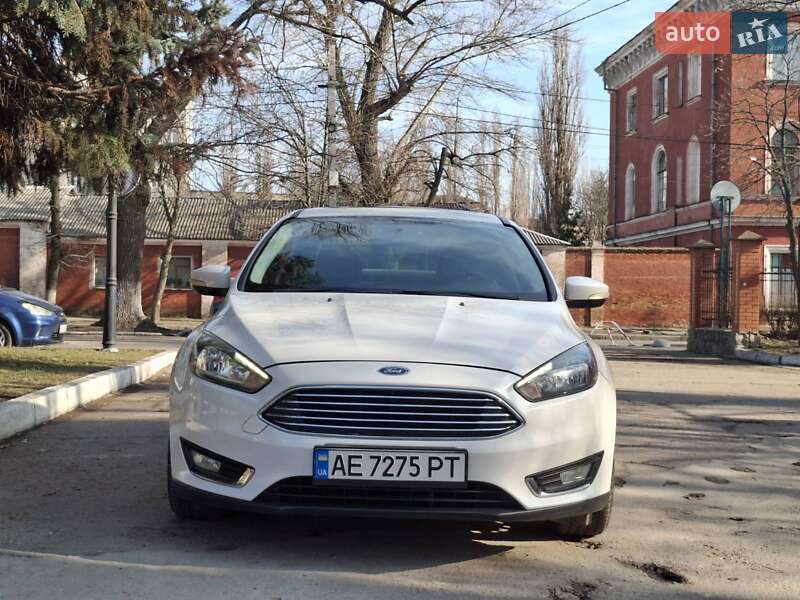 Седан Ford Focus 2017 в Кропивницком