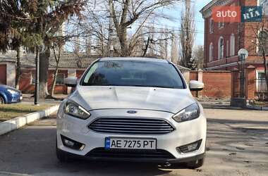 Седан Ford Focus 2017 в 