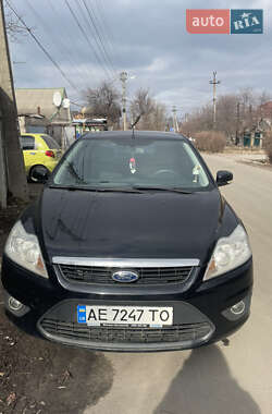 Седан Ford Focus 2010 в 
