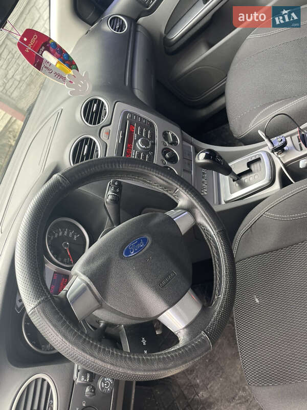 Седан Ford Focus 2010 в Днепре фото 15 Седан Ford Focus 2010 в Днепре