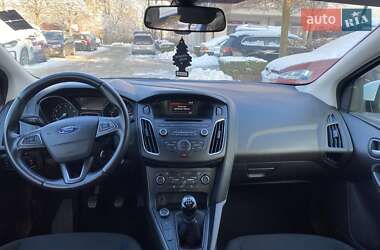Хэтчбек Ford Focus 2017 в 