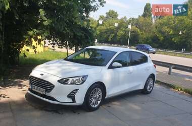 Хэтчбек Ford Focus 2019 в 