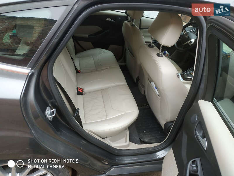 Хэтчбек Ford Focus 2015 в Ровно