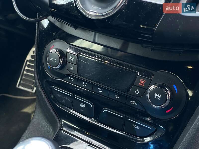 Хэтчбек Ford Focus 2013 в Киеве