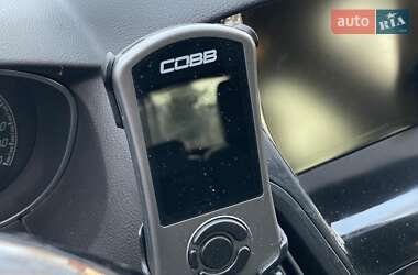 Хэтчбек Ford Focus 2013 в 