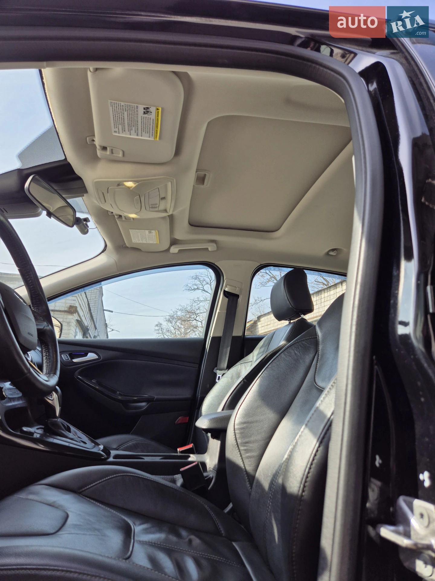 2016 Ford Focus - мініатюра 18