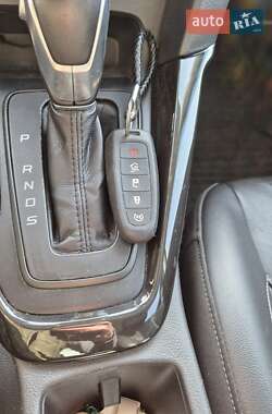 Седан Ford Focus 2016 в 