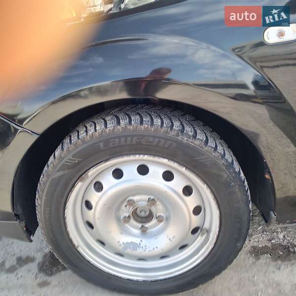 Хэтчбек Ford Focus 2005 в Каменец-Подольском