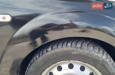 Хэтчбек Ford Focus 2005 в 