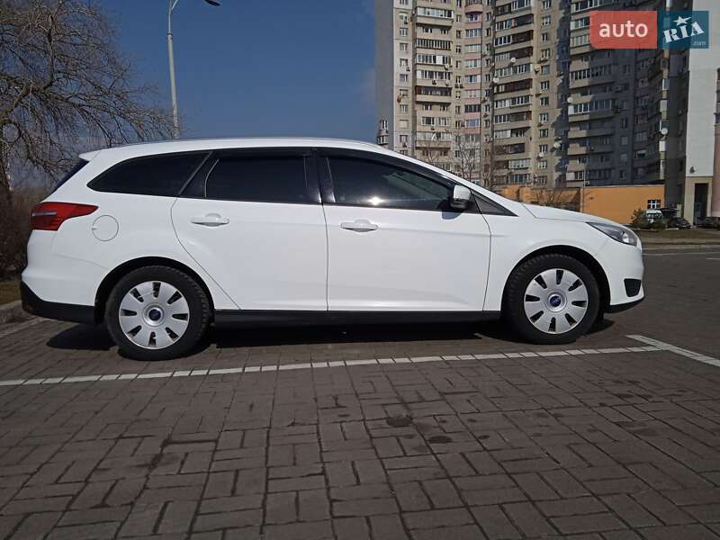 Универсал Ford Focus 2016 в Киеве