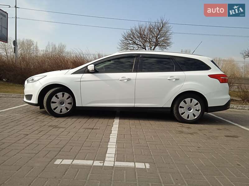 Универсал Ford Focus 2016 в Киеве