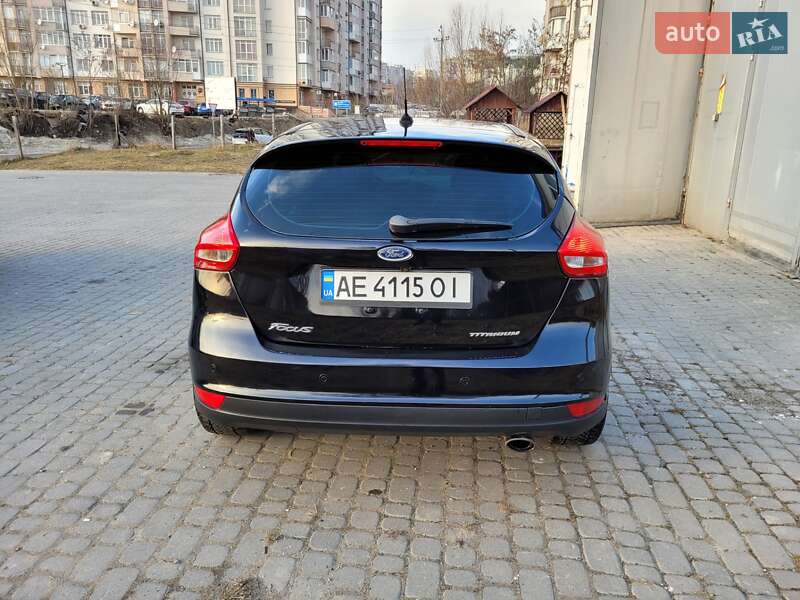 Хэтчбек Ford Focus 2016 в Львове