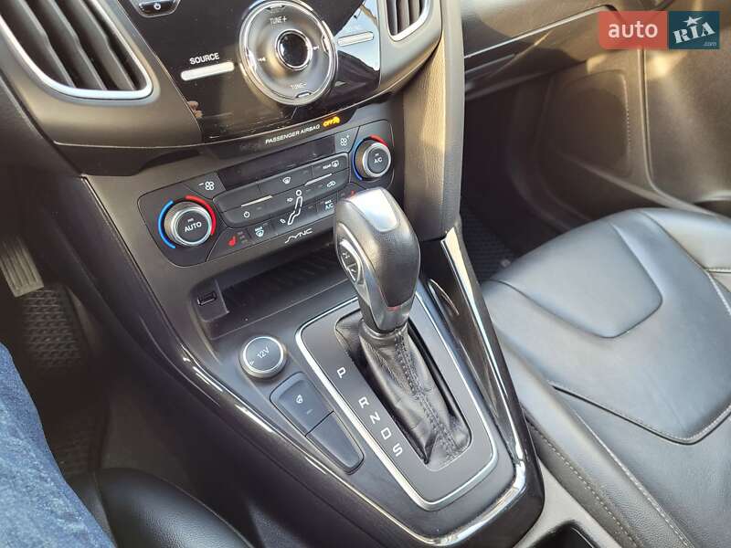 Хэтчбек Ford Focus 2016 в Львове