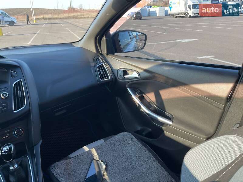 Хэтчбек Ford Focus 2016 в Ровно фото 9 Хэтчбек Ford Focus 2016 в Ровно