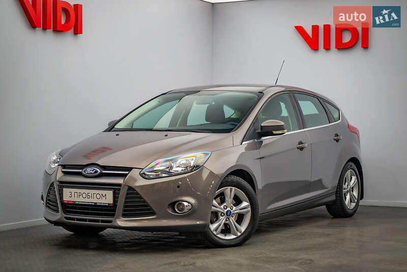 Хэтчбек Ford Focus 2012 в Киеве