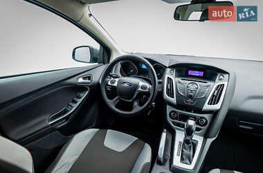 Хэтчбек Ford Focus 2012 в Киеве