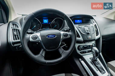 Хэтчбек Ford Focus 2012 в Киеве