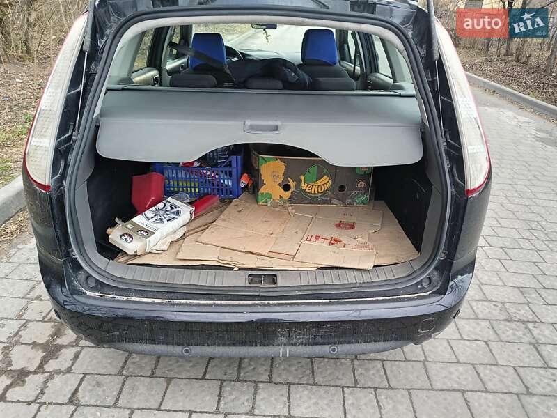 Універсал Ford Focus 2010 в Дублянах