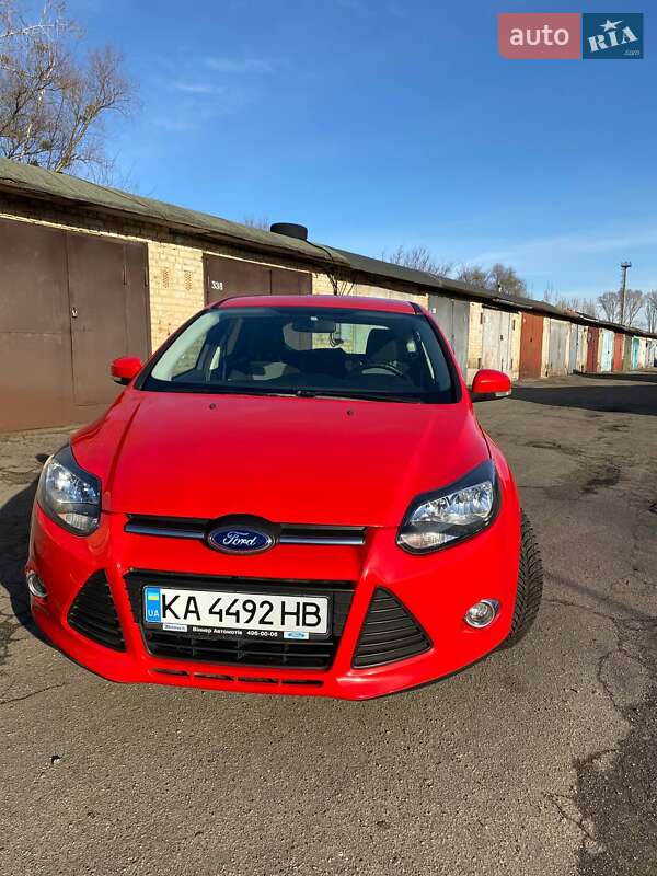 Хэтчбек Ford Focus 2013 в Киеве