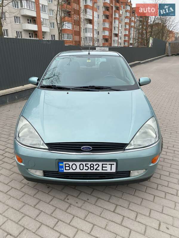 Хетчбек Ford Focus 1998 в Тернополі