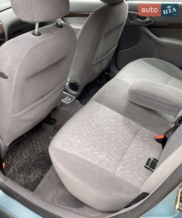 Хетчбек Ford Focus 1998 в Тернополі