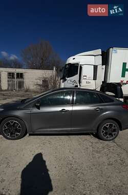 Седан Ford Focus 2014 в 