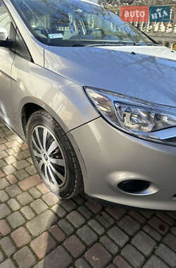 Универсал Ford Focus 2013 в 
