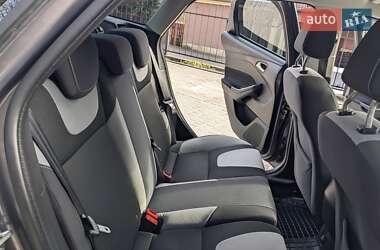 Седан Ford Focus 2013 в 