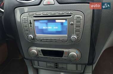 Универсал Ford Focus 2010 в 