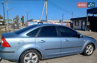 Седан Ford Focus 2005 в 