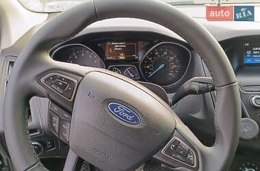 Седан Ford Focus 2018 в 
